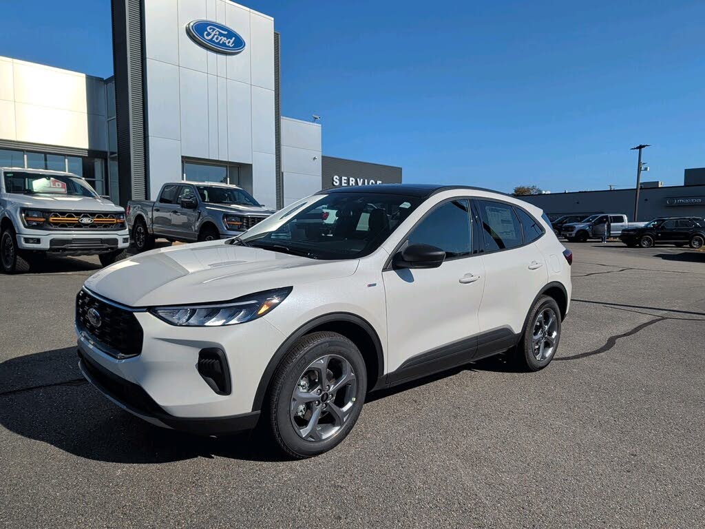 2026 Ford Escape ST-Line AWD