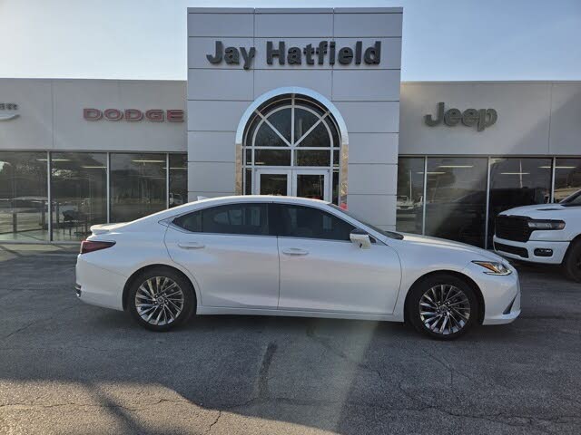 2024 Lexus ES Hybrid 300h Luxury FWD