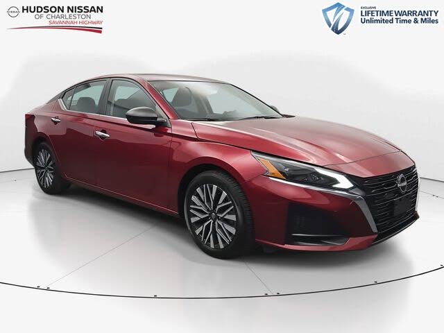 2024 Nissan Altima 2.5 SV FWD