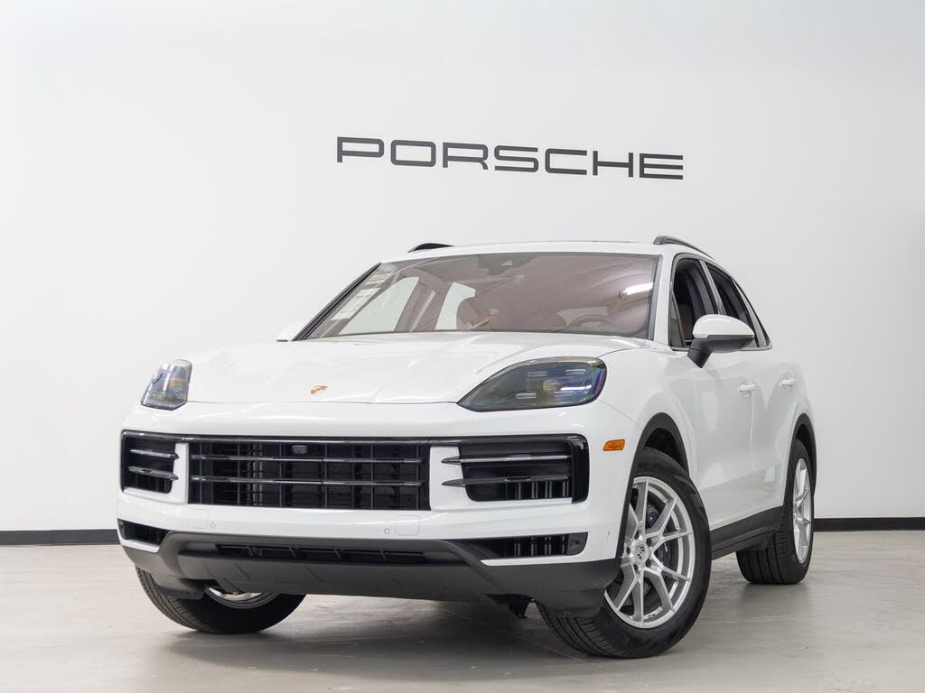 2025 Porsche Cayenne AWD