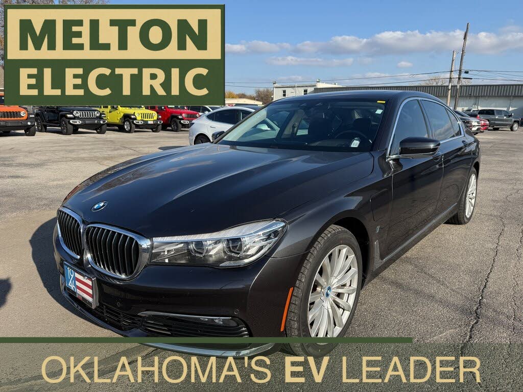 2018 BMW 7 Series 740e xDrive iPerformance AWD
