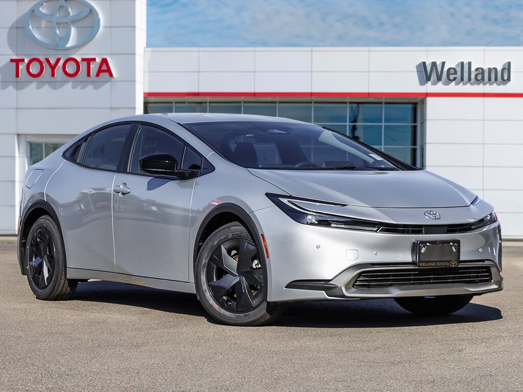 2026 Toyota Prius Plug-In Hybrid SE FWD