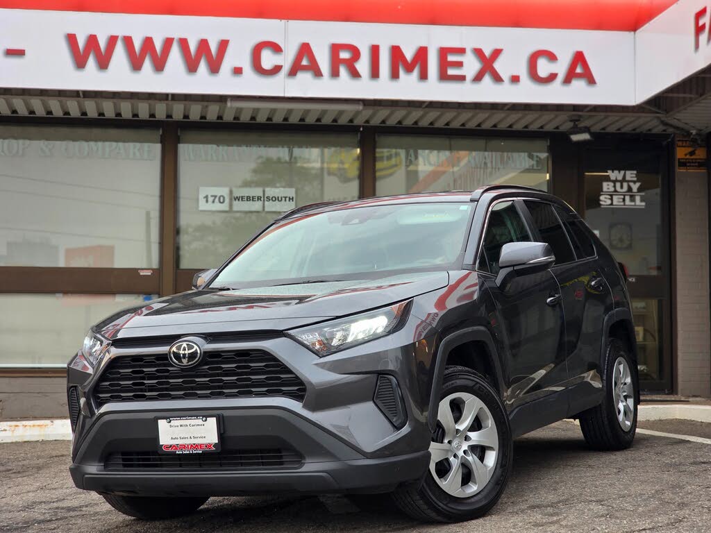 Toyota RAV4 LE AWD 2020