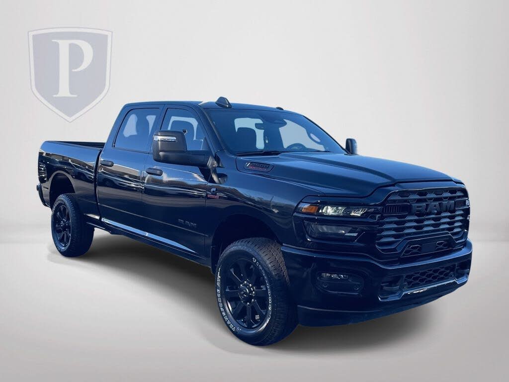 2025 RAM 2500 Big Horn Crew Cab 4WD