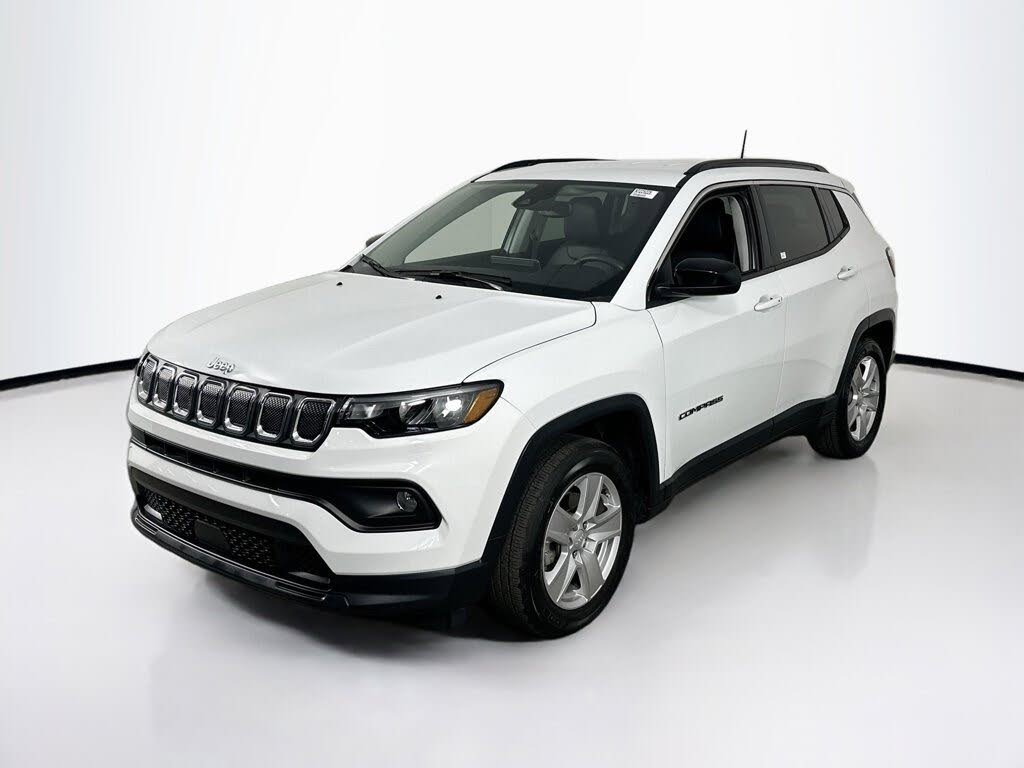 2022 Jeep Compass Latitude FWD