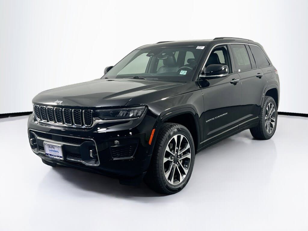 2022 Jeep Grand Cherokee Overland 4WD