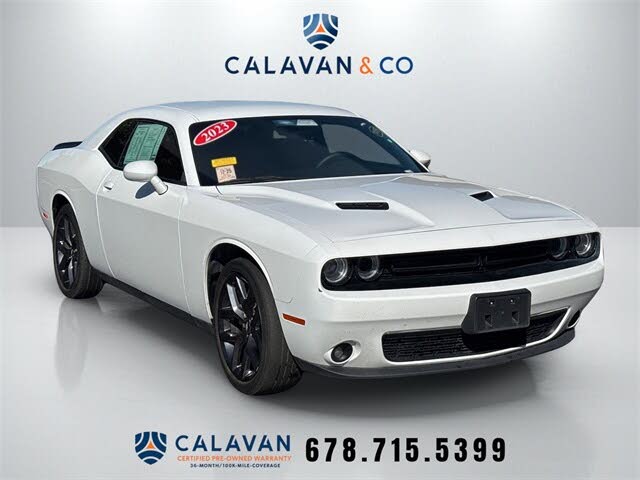 2023 Dodge Challenger SXT RWD