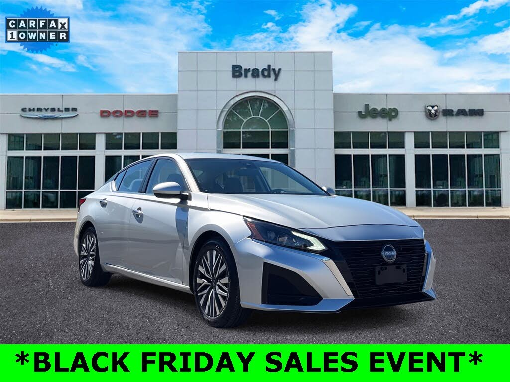 2023 Nissan Altima 2.5 SV FWD