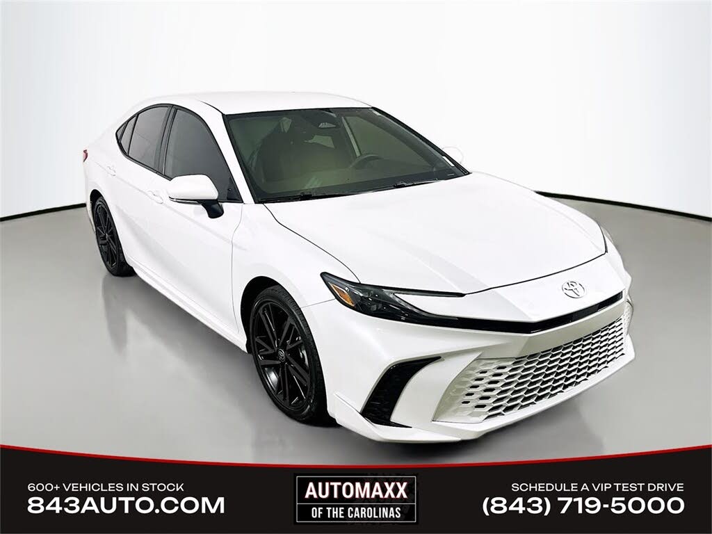 2025 Toyota Camry XSE FWD