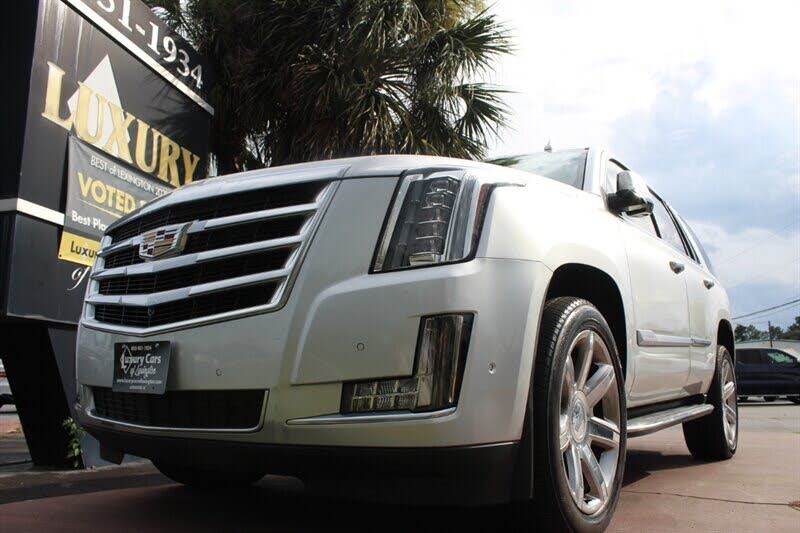 2020 Cadillac Escalade Luxury RWD