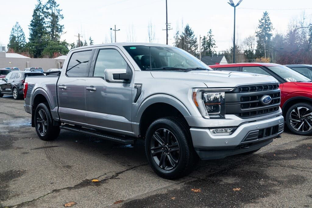 2023 Ford F-150 Lariat SuperCrew 4WD