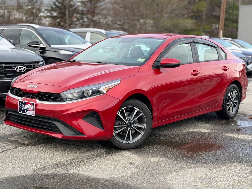 2023 Kia Forte LXS FWD
