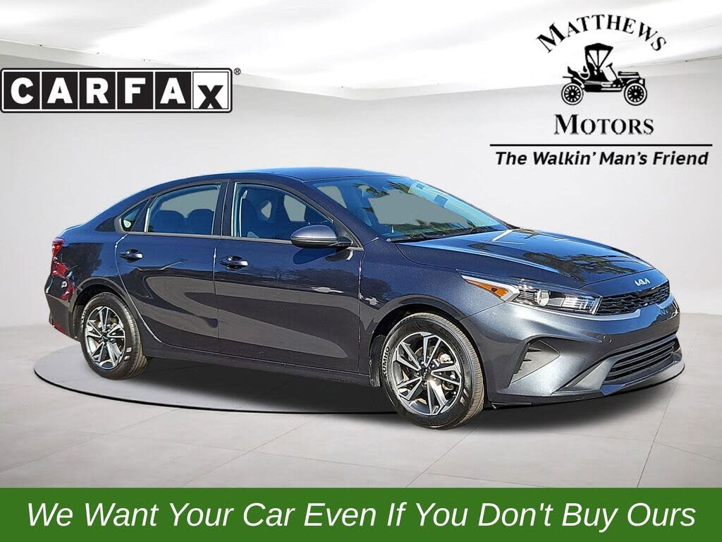 2023 Kia Forte LXS FWD