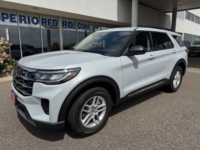 2025 Ford Explorer Active AWD