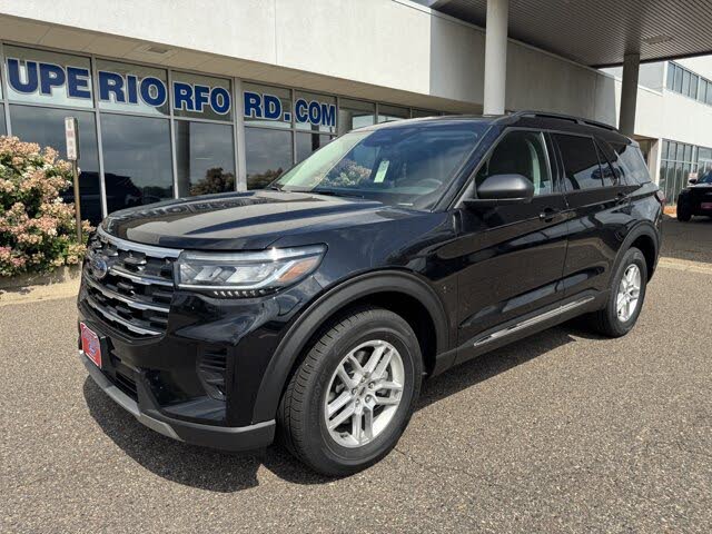 2025 Ford Explorer Active AWD