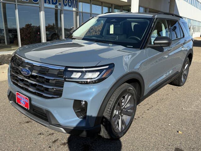 2026 Ford Explorer Active AWD