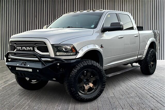 2018 RAM 2500 Laramie Crew Cab 4WD