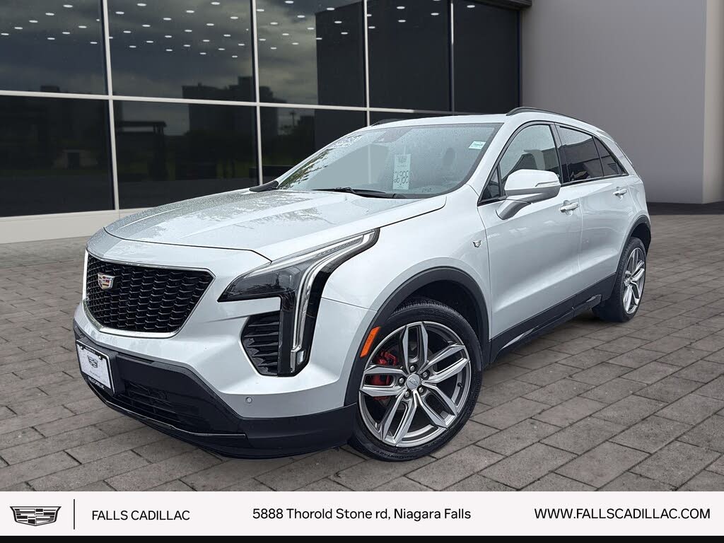 Cadillac XT4 Sport AWD 2021