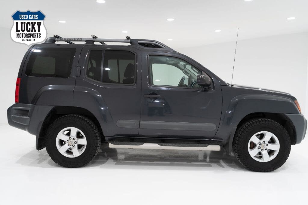 2013 Nissan Xterra X 4WD