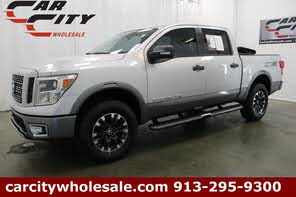 Nissan Titan PRO-4X Crew Cab 4WD