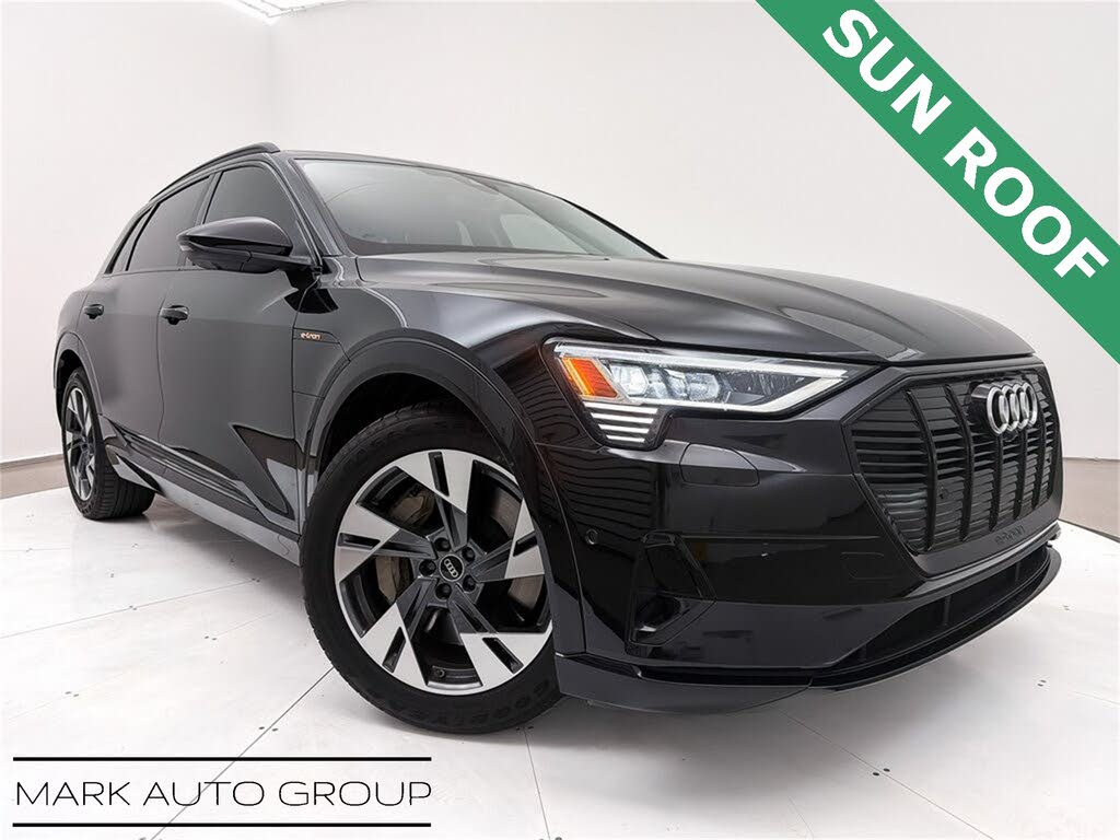 2022 Audi e-tron Premium quattro AWD