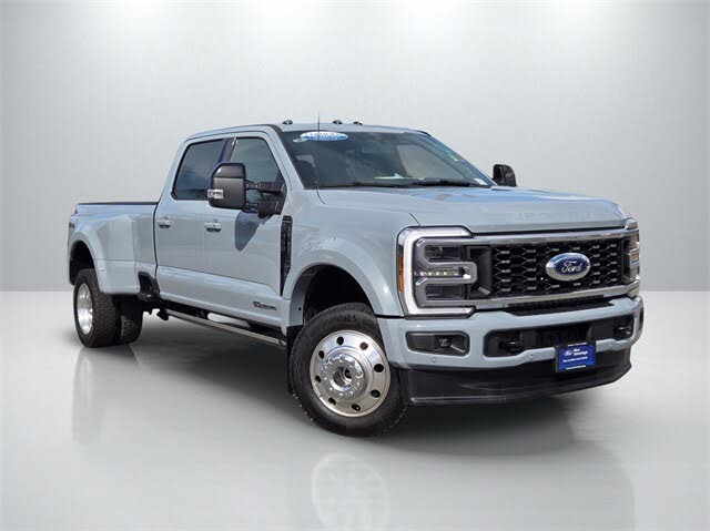 2025 Ford F-450 Super Duty Platinum Crew Cab LB DRW 4WD