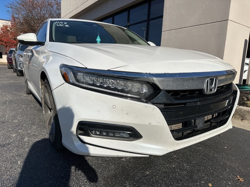 2018 Honda Accord 1.5T Touring FWD