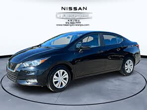 Nissan Versa S FWD
