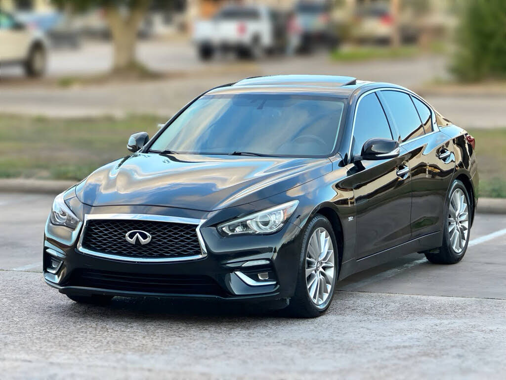 2018 INFINITI Q50 3.0t Luxe RWD