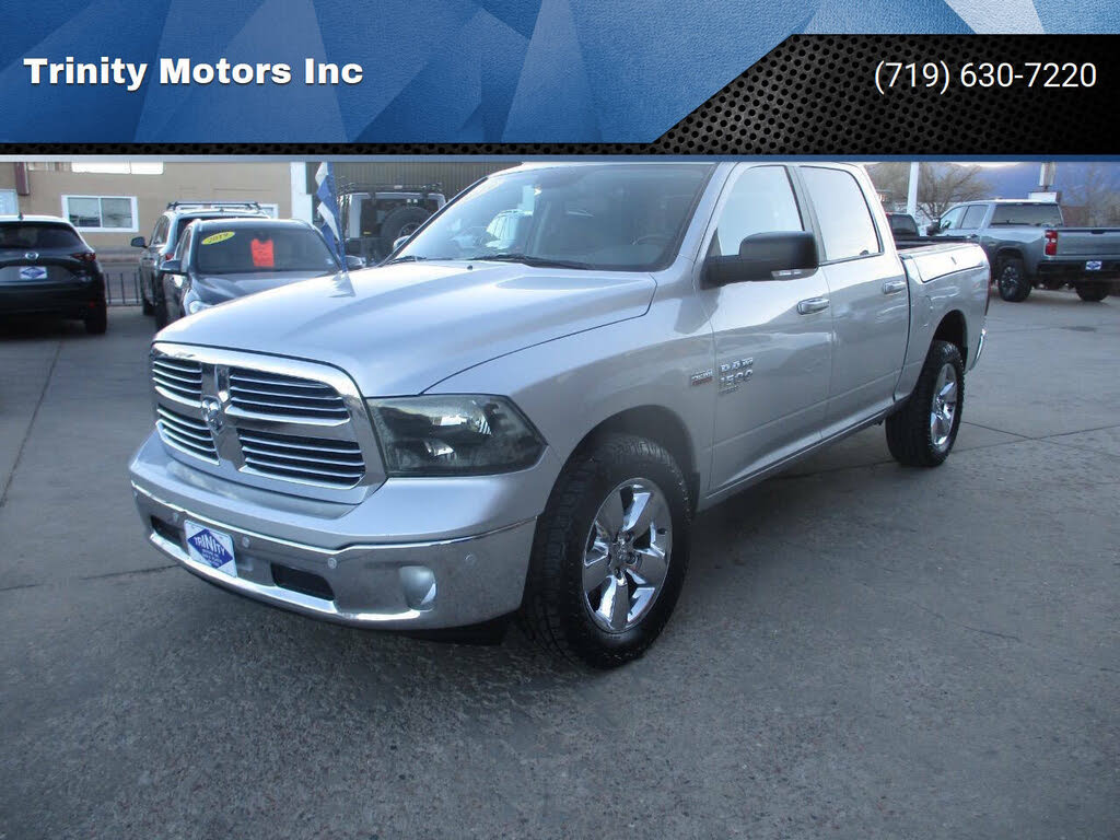 2019 RAM 1500 Classic SLT Crew Cab 4WD