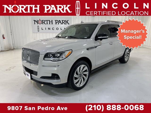 2022 Lincoln Navigator L Reserve 4WD