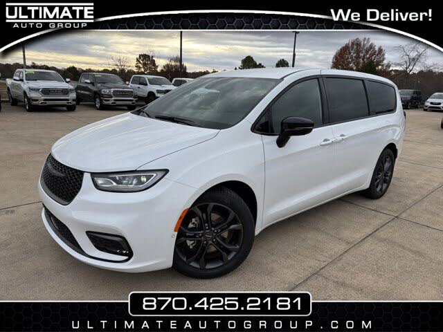 2026 Chrysler Pacifica Select FWD