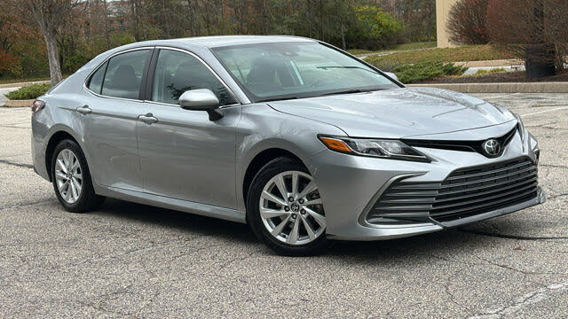 2023 Toyota Camry LE FWD