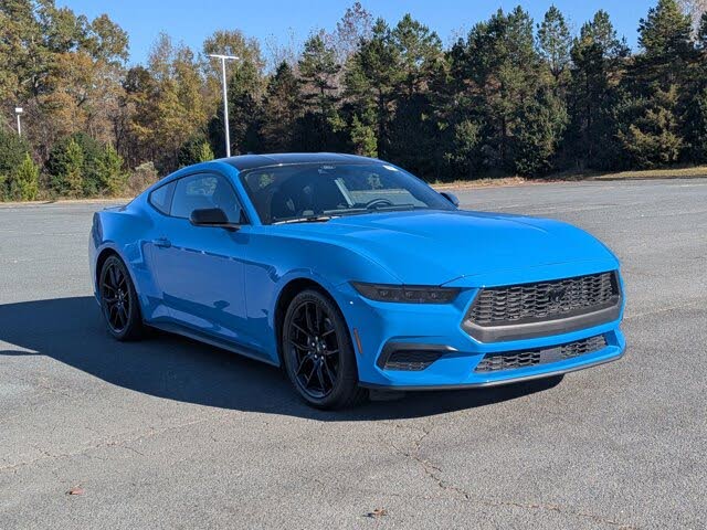 2024 Ford Mustang EcoBoost Fastback RWD