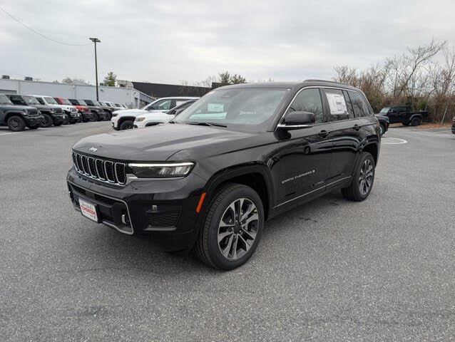 2025 Jeep Grand Cherokee Overland 4WD