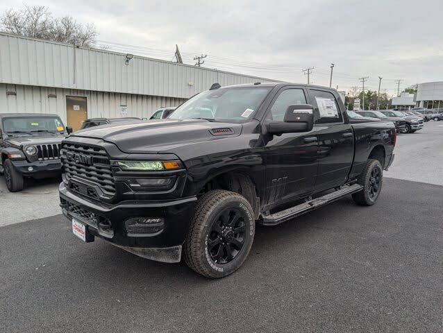 2026 RAM 2500 Big Horn Crew Cab 4WD
