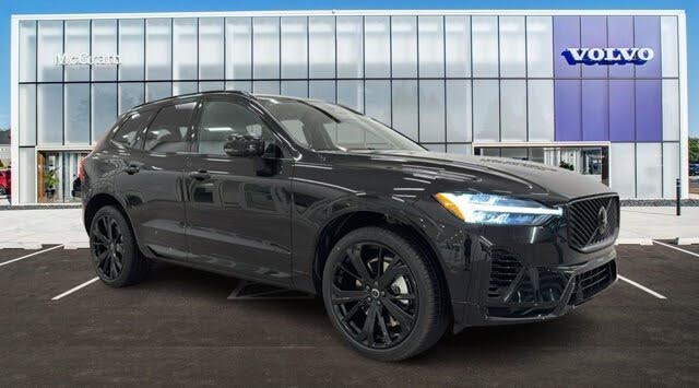 2026 Volvo XC60 B5 Ultra Black Edition AWD