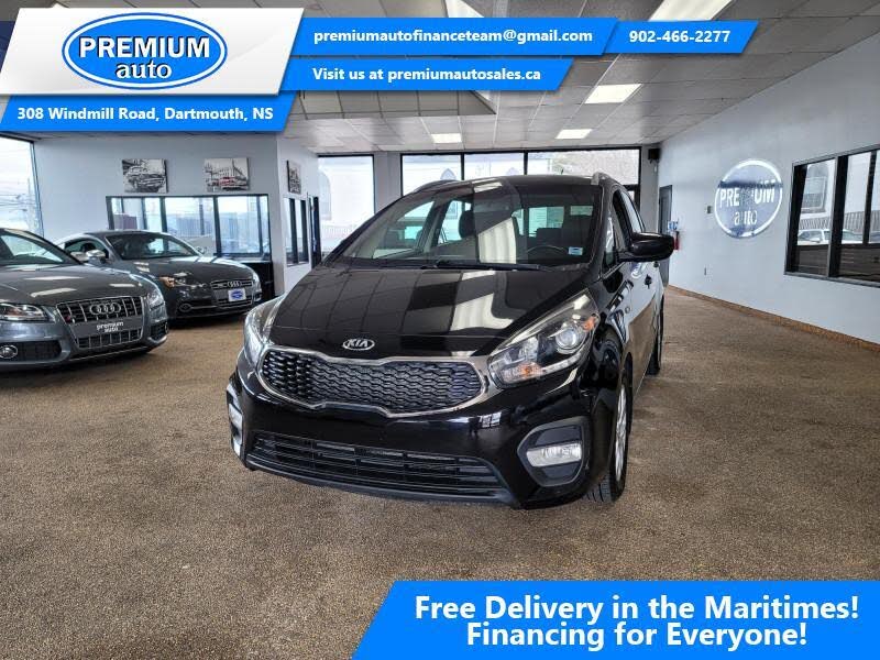 2017 Kia Rondo LX
