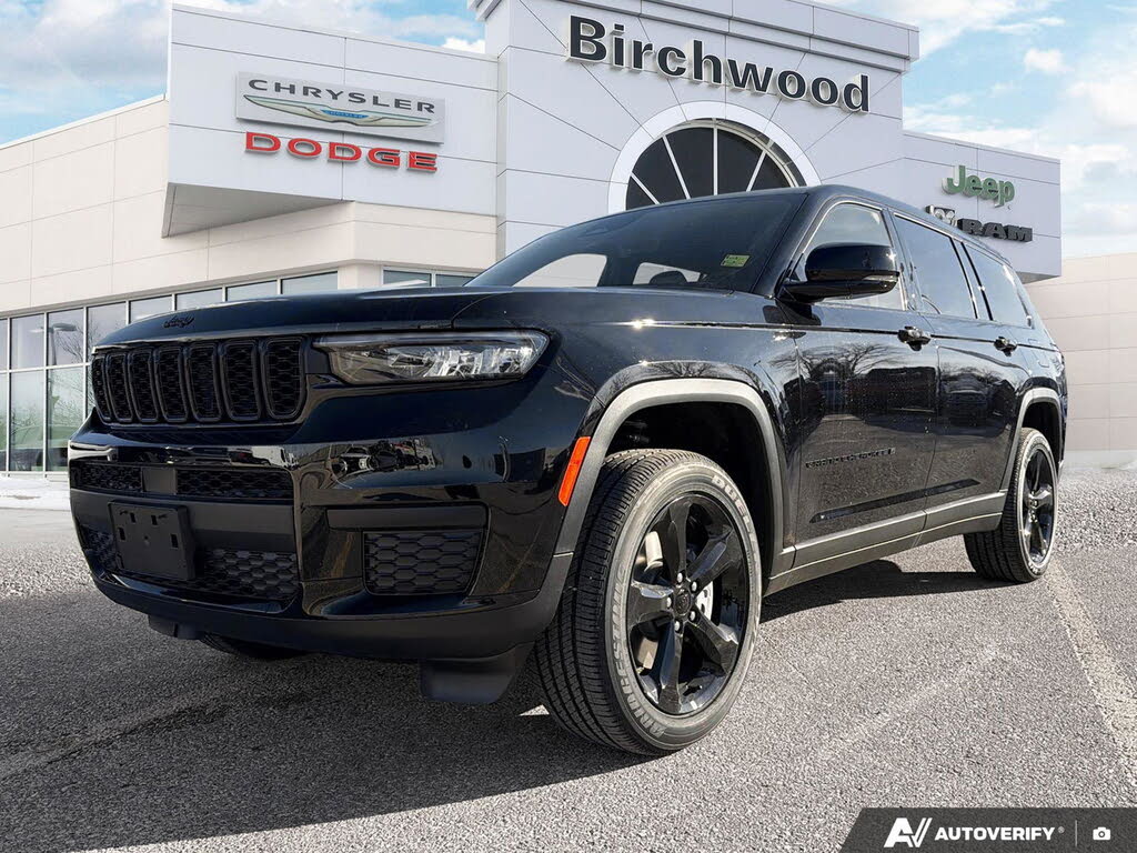 2025 Jeep Grand Cherokee L Altitude 4WD