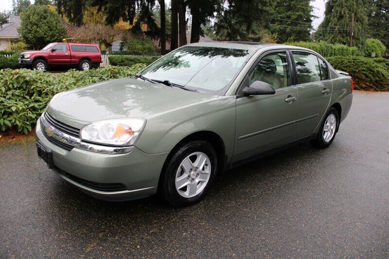2004 Chevrolet Malibu LS FWD