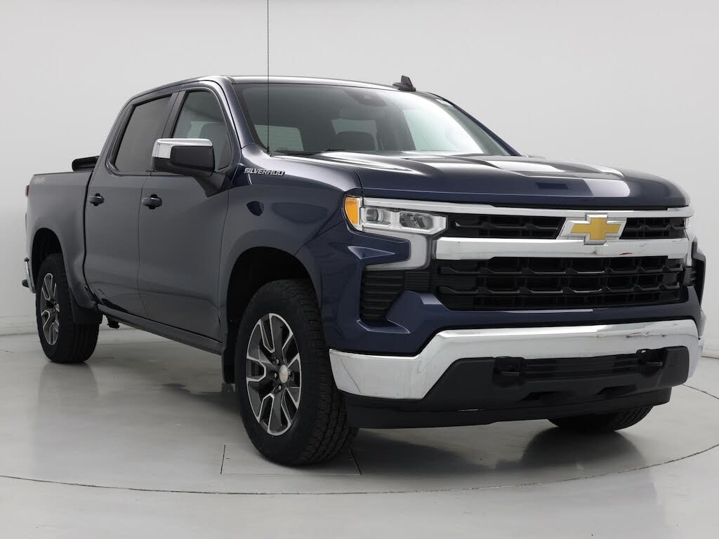 2022 Chevrolet Silverado 1500 LT Crew Cab 4WD
