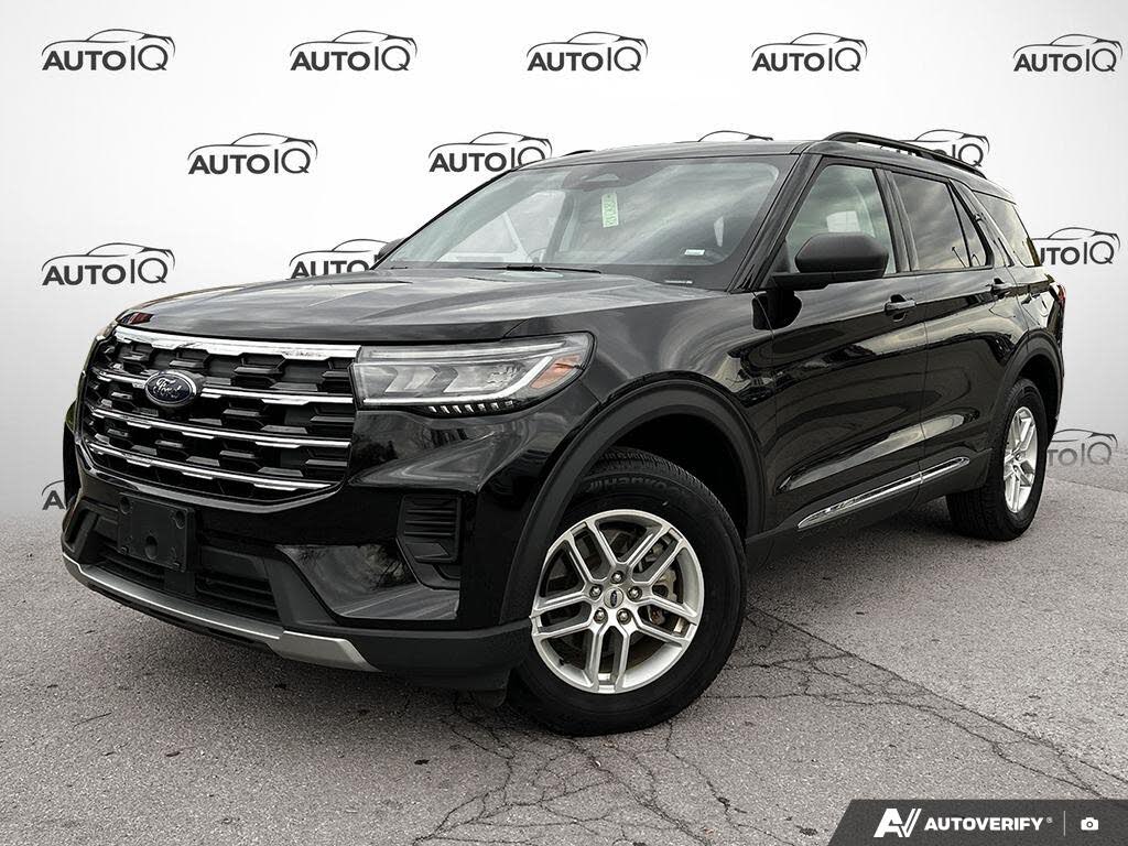 2025 Ford Explorer Active AWD