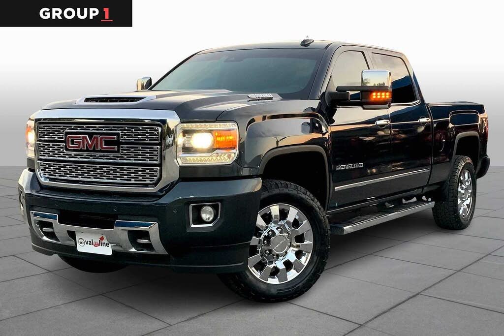 2018 GMC Sierra 2500HD Denali Crew Cab SB 4WD