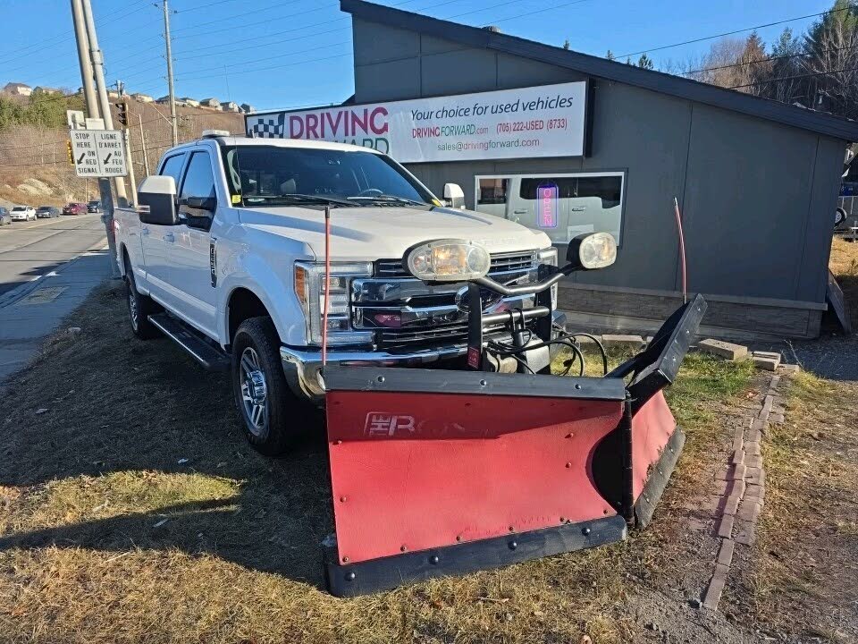 2019 Ford F-250 Super Duty Lariat Crew Cab 4WD