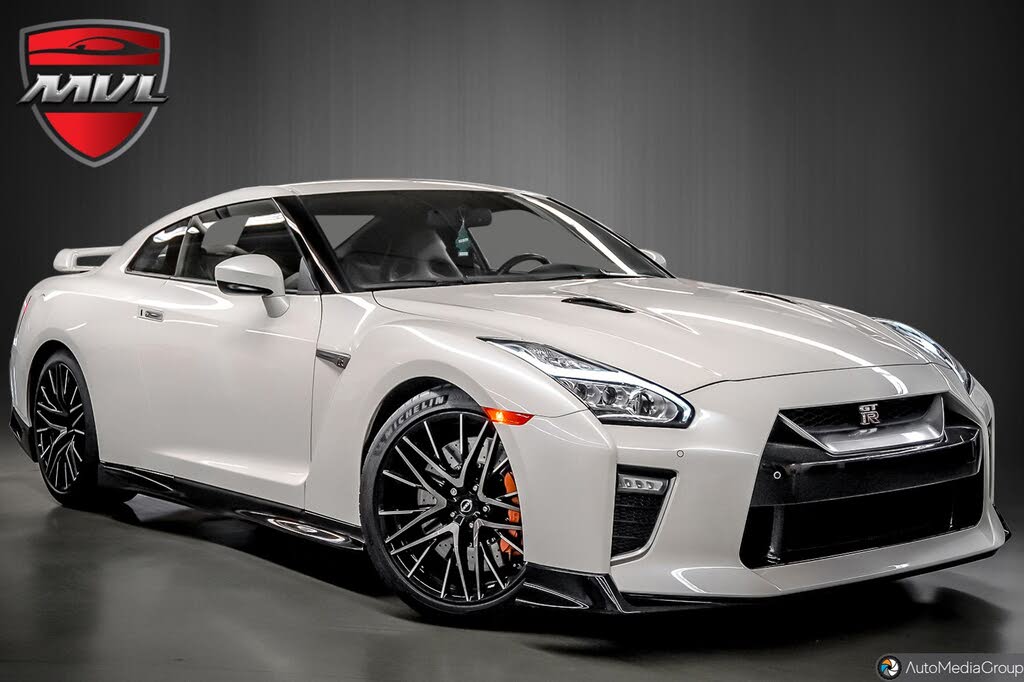 2021 Nissan GT-R Premium AWD
