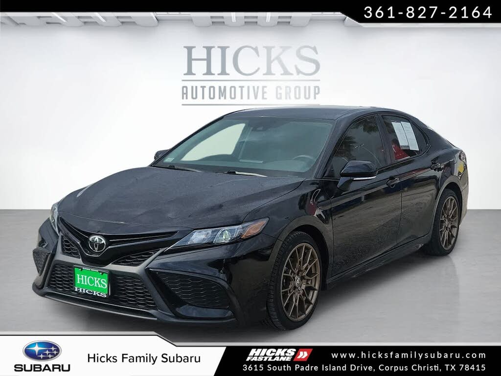 2024 Toyota Camry SE FWD