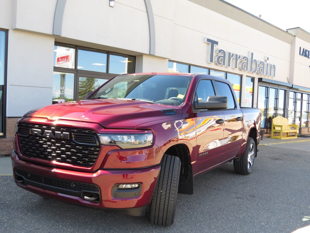 2025 RAM 1500 Tradesman Crew Cab 4WD