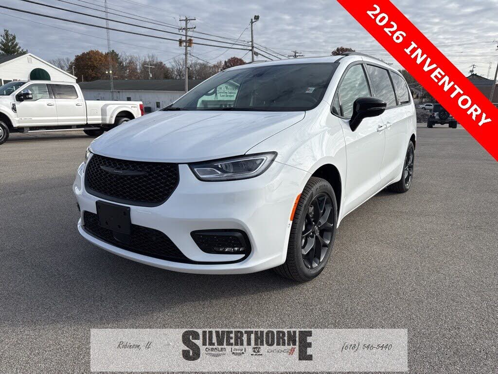 2026 Chrysler Pacifica Limited AWD