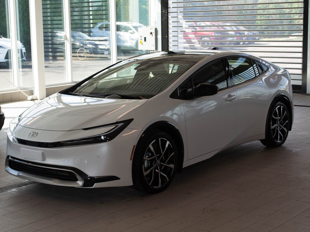 2026 Toyota Prius Plug-In Hybrid XSE Premium FWD