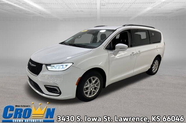 2022 Chrysler Pacifica Touring L FWD